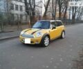 Помаранчевий Міні Cooper, об'ємом двигуна 1.6 л та пробігом 162 тис. км за 11500 $, фото 1 на Automoto.ua