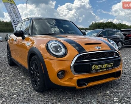 Помаранчевий Міні Cooper, об'ємом двигуна 2 л та пробігом 139 тис. км за 14500 $, фото 1 на Automoto.ua