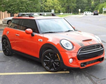 Помаранчевий Міні Cooper, об'ємом двигуна 2 л та пробігом 38 тис. км за 4300 $, фото 1 на Automoto.ua