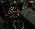 Білий Міні Кантрімен, об'ємом двигуна 1.6 л та пробігом 131 тис. км за 10444 $, фото 7 на Automoto.ua