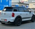 Белый Мини Кантримен, объемом двигателя 1.6 л и пробегом 170 тыс. км за 11490 $, фото 4 на Automoto.ua