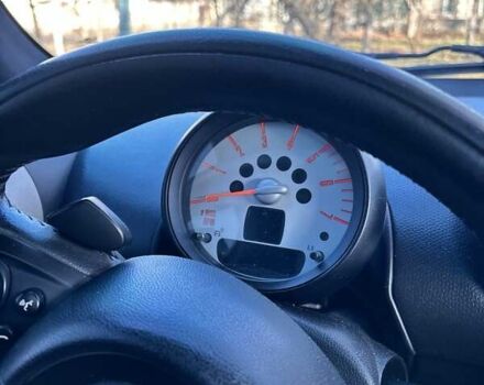 Білий Міні Кантрімен, об'ємом двигуна 2 л та пробігом 169 тис. км за 10300 $, фото 8 на Automoto.ua