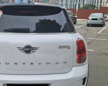 Білий Міні Кантрімен, об'ємом двигуна 1.6 л та пробігом 83 тис. км за 11400 $, фото 6 на Automoto.ua