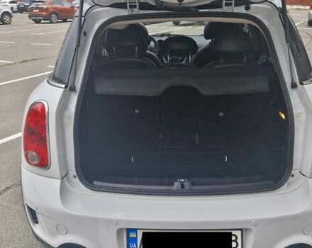 Білий Міні Кантрімен, об'ємом двигуна 1.6 л та пробігом 83 тис. км за 11400 $, фото 22 на Automoto.ua