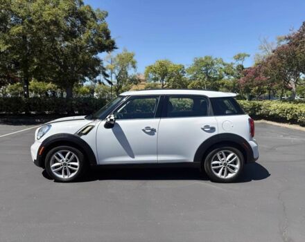 Белый Мини Кантримен, объемом двигателя 1.6 л и пробегом 81 тыс. км за 6500 $, фото 3 на Automoto.ua