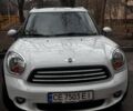 Белый Мини Кантримен, объемом двигателя 1.6 л и пробегом 188 тыс. км за 9500 $, фото 1 на Automoto.ua