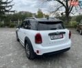 Білий Міні Кантрімен, об'ємом двигуна 2 л та пробігом 205 тис. км за 17500 $, фото 65 на Automoto.ua