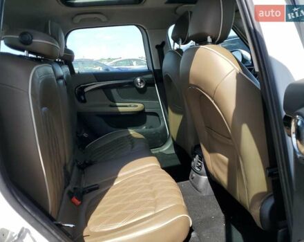 Белый Мини Кантримен, объемом двигателя 2 л и пробегом 150 тыс. км за 3500 $, фото 9 на Automoto.ua