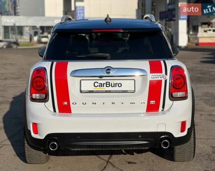 Белый Мини Кантримен, объемом двигателя 2 л и пробегом 65 тыс. км за 19200 $, фото 13 на Automoto.ua
