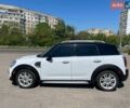 Білий Міні Кантрімен, об'ємом двигуна 2 л та пробігом 97 тис. км за 18700 $, фото 7 на Automoto.ua