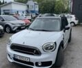 Белый Мини Кантримен, объемом двигателя 1.5 л и пробегом 111 тыс. км за 18950 $, фото 8 на Automoto.ua
