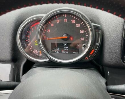 Білий Міні Кантрімен, об'ємом двигуна 2 л та пробігом 32 тис. км за 17900 $, фото 6 на Automoto.ua