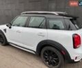 Білий Міні Кантрімен, об'ємом двигуна 2 л та пробігом 32 тис. км за 16200 $, фото 5 на Automoto.ua