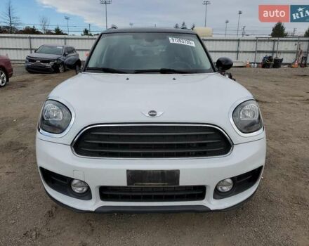 Белый Мини Кантримен, объемом двигателя 1.5 л и пробегом 91 тыс. км за 3600 $, фото 4 на Automoto.ua