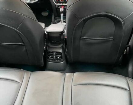 Білий Міні Кантрімен, об'ємом двигуна 2 л та пробігом 32 тис. км за 17900 $, фото 17 на Automoto.ua