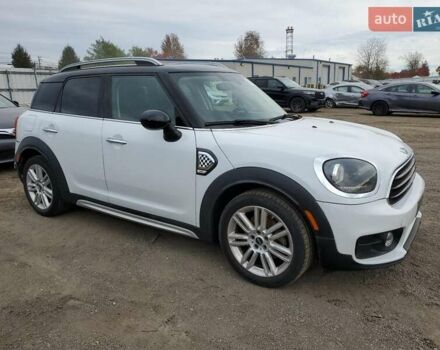 Белый Мини Кантримен, объемом двигателя 1.5 л и пробегом 91 тыс. км за 3600 $, фото 3 на Automoto.ua