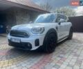 Белый Мини Кантримен, объемом двигателя 2 л и пробегом 175 тыс. км за 15500 $, фото 2 на Automoto.ua
