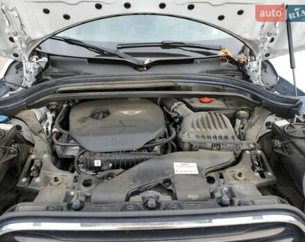 Белый Мини Кантримен, объемом двигателя 1.5 л и пробегом 91 тыс. км за 3600 $, фото 10 на Automoto.ua