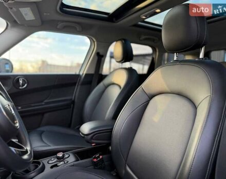 Білий Міні Кантрімен, об'ємом двигуна 1.5 л та пробігом 51 тис. км за 17500 $, фото 17 на Automoto.ua