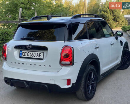 Білий Міні Кантрімен, об'ємом двигуна 2 л та пробігом 85 тис. км за 24500 $, фото 22 на Automoto.ua