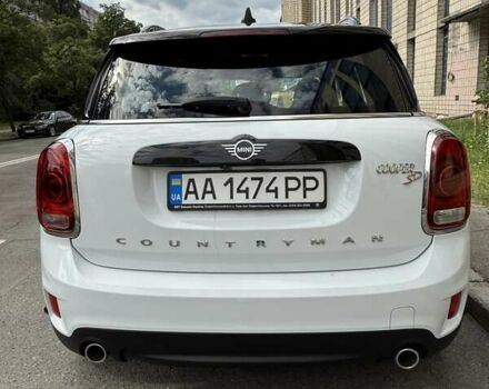 Білий Міні Кантрімен, об'ємом двигуна 2 л та пробігом 131 тис. км за 20500 $, фото 1 на Automoto.ua