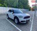 Білий Міні Кантрімен, об'ємом двигуна 2 л та пробігом 61 тис. км за 22000 $, фото 1 на Automoto.ua