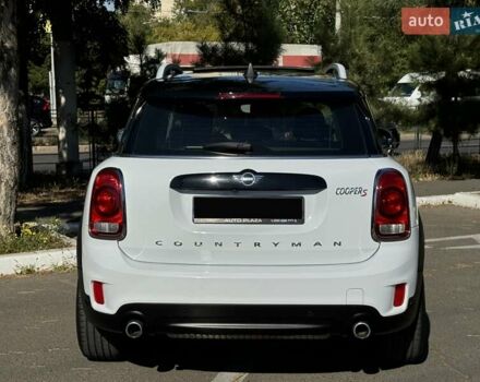 Білий Міні Кантрімен, об'ємом двигуна 2 л та пробігом 60 тис. км за 22500 $, фото 12 на Automoto.ua