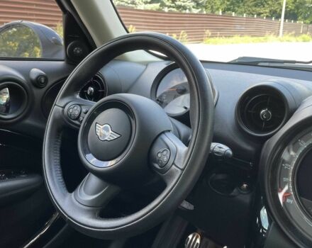 Мини Кантримен 2015 в Днепре (Днепропетровске) на Automoto.ua Белый Мини Кантримен, объемом двигателя 1.6 л и пробегом 63 тыс. км за 15000 $, фото 10 на Automoto.ua