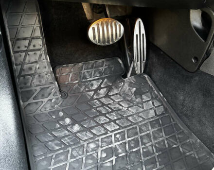 Белый Мини Кантримен, объемом двигателя 1.6 л и пробегом 160 тыс. км за 9900 $, фото 23 на Automoto.ua