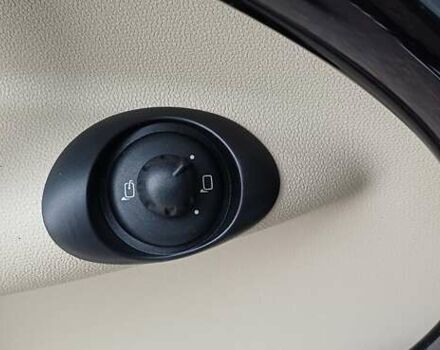 Белый Мини Кантримен, объемом двигателя 1.6 л и пробегом 209 тыс. км за 10400 $, фото 30 на Automoto.ua