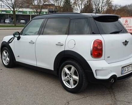 Белый Мини Кантримен, объемом двигателя 1.6 л и пробегом 209 тыс. км за 10400 $, фото 6 на Automoto.ua
