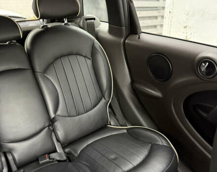 Белый Мини Кантримен, объемом двигателя 1.6 л и пробегом 242 тыс. км за 7850 $, фото 29 на Automoto.ua