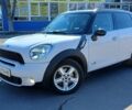 Білий Міні Кантрімен, об'ємом двигуна 1.6 л та пробігом 209 тис. км за 10300 $, фото 1 на Automoto.ua