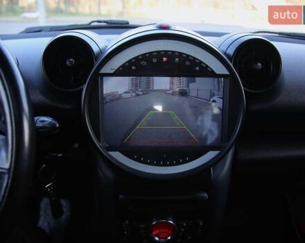 Белый Мини Кантримен, объемом двигателя 1.6 л и пробегом 170 тыс. км за 9900 $, фото 14 на Automoto.ua