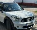Белый Мини Кантримен, объемом двигателя 2 л и пробегом 201 тыс. км за 13500 $, фото 1 на Automoto.ua