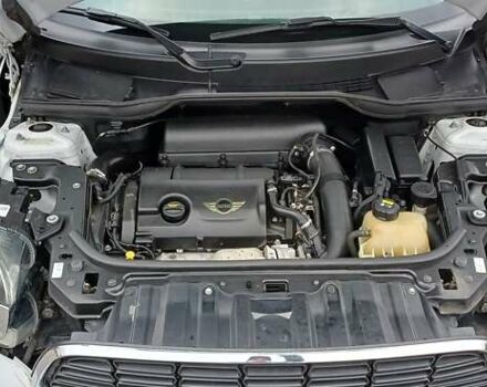 Белый Мини Кантримен, объемом двигателя 1.6 л и пробегом 209 тыс. км за 10400 $, фото 32 на Automoto.ua