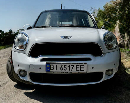 Белый Мини Кантримен, объемом двигателя 1.6 л и пробегом 160 тыс. км за 9900 $, фото 2 на Automoto.ua