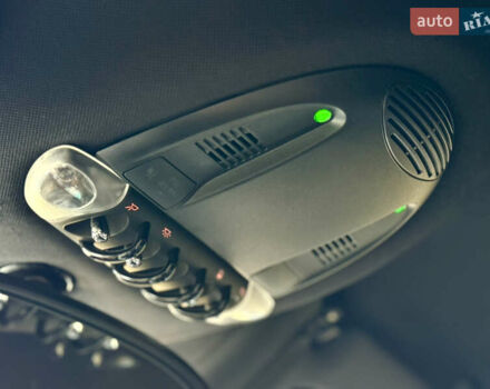 Белый Мини Кантримен, объемом двигателя 1.6 л и пробегом 242 тыс. км за 7850 $, фото 26 на Automoto.ua