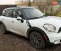 Белый Мини Кантримен, объемом двигателя 1.6 л и пробегом 160 тыс. км за 11000 $, фото 1 на Automoto.ua