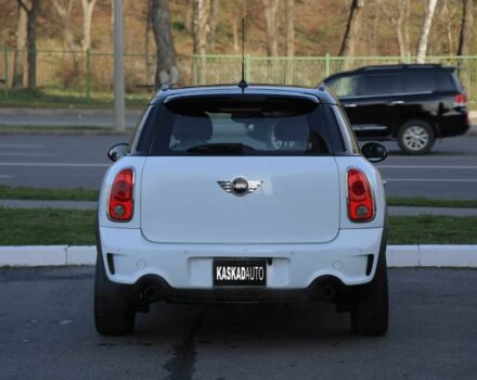 Білий Міні Кантрімен, об'ємом двигуна 1.6 л та пробігом 170 тис. км за 9900 $, фото 4 на Automoto.ua