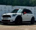 Білий Міні Кантрімен, об'ємом двигуна 1.6 л та пробігом 176 тис. км за 9999 $, фото 1 на Automoto.ua