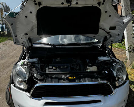 Белый Мини Кантримен, объемом двигателя 1.6 л и пробегом 160 тыс. км за 9900 $, фото 17 на Automoto.ua