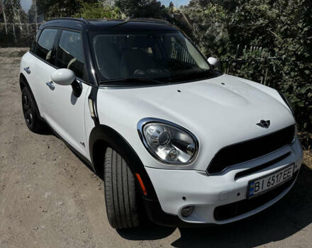 Белый Мини Кантримен, объемом двигателя 1.6 л и пробегом 160 тыс. км за 9900 $, фото 1 на Automoto.ua