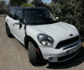 Белый Мини Кантримен, объемом двигателя 1.6 л и пробегом 160 тыс. км за 9900 $, фото 1 на Automoto.ua