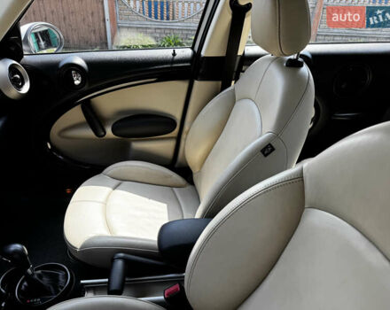 Белый Мини Кантримен, объемом двигателя 1.6 л и пробегом 160 тыс. км за 9900 $, фото 26 на Automoto.ua