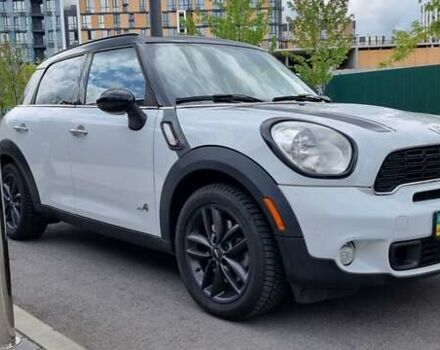 Белый Мини Кантримен, объемом двигателя 1.6 л и пробегом 200 тыс. км за 9790 $, фото 1 на Automoto.ua