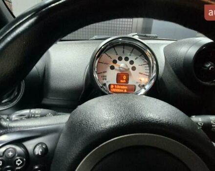 Белый Мини Кантримен, объемом двигателя 1.6 л и пробегом 176 тыс. км за 12500 $, фото 5 на Automoto.ua