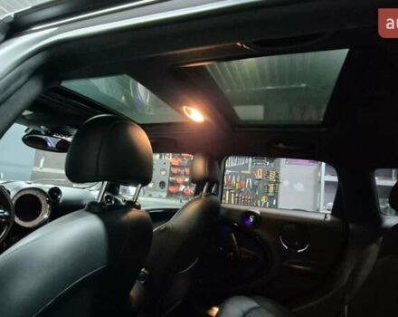 Белый Мини Кантримен, объемом двигателя 1.6 л и пробегом 176 тыс. км за 12500 $, фото 6 на Automoto.ua