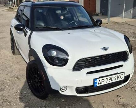 Белый Мини Кантримен, объемом двигателя 1.6 л и пробегом 176 тыс. км за 12500 $, фото 1 на Automoto.ua