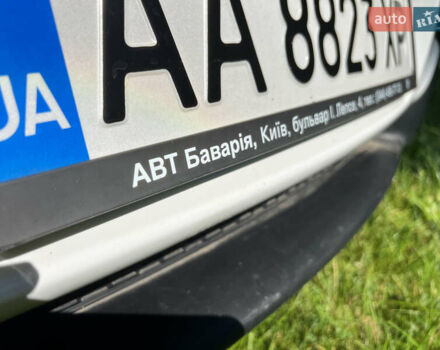 Білий Міні Кантрімен, об'ємом двигуна 1.6 л та пробігом 160 тис. км за 11400 $, фото 19 на Automoto.ua
